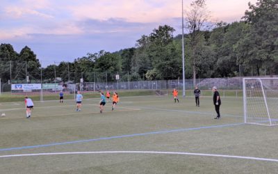 Frauen- und Mädchenfußball im Juni/Juli 2021